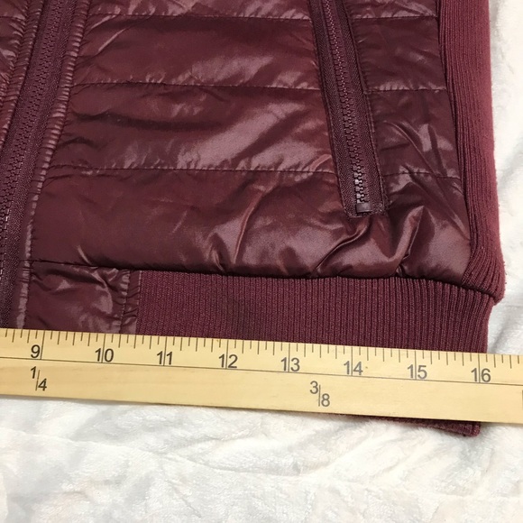 Stefano Di Roma Hoodie Puffy Vest Women’s Size L Color Wine Fur Lining
Pocket’s - Picture 10 of 14